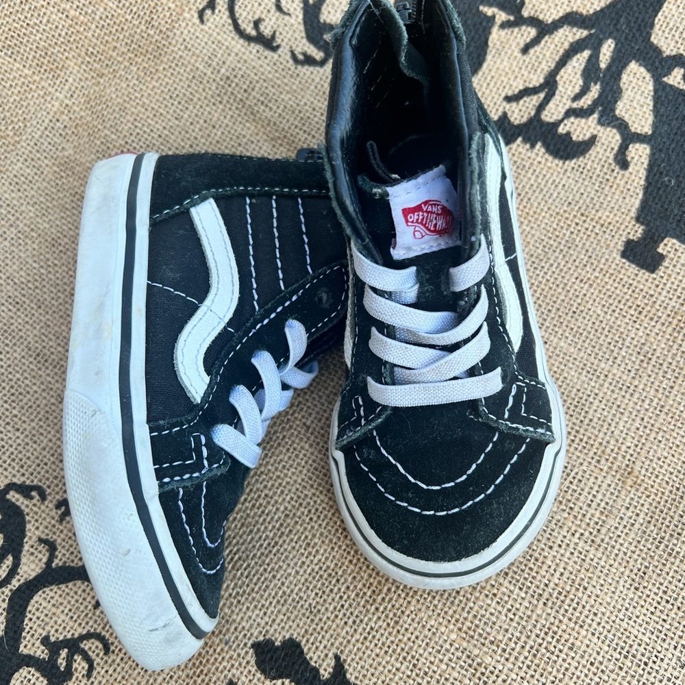 Toddler VANS Hightops